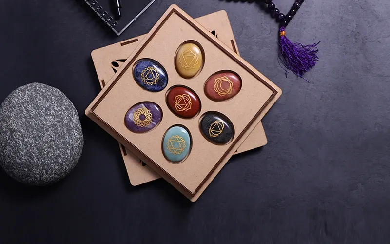 7 Chakra Palm Stone Set mall